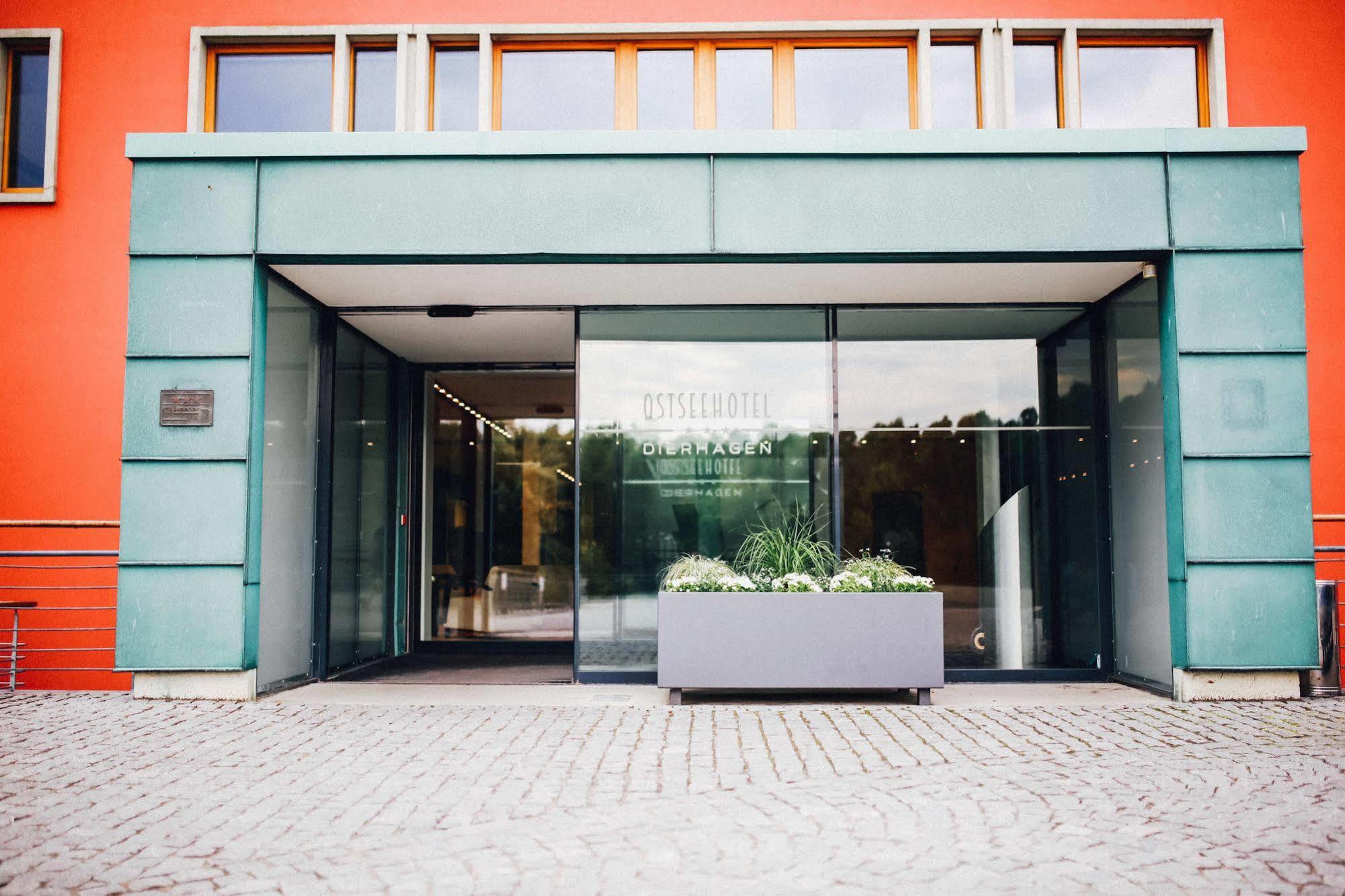 Ostseehotel Dierhagen Ngoại thất bức ảnh