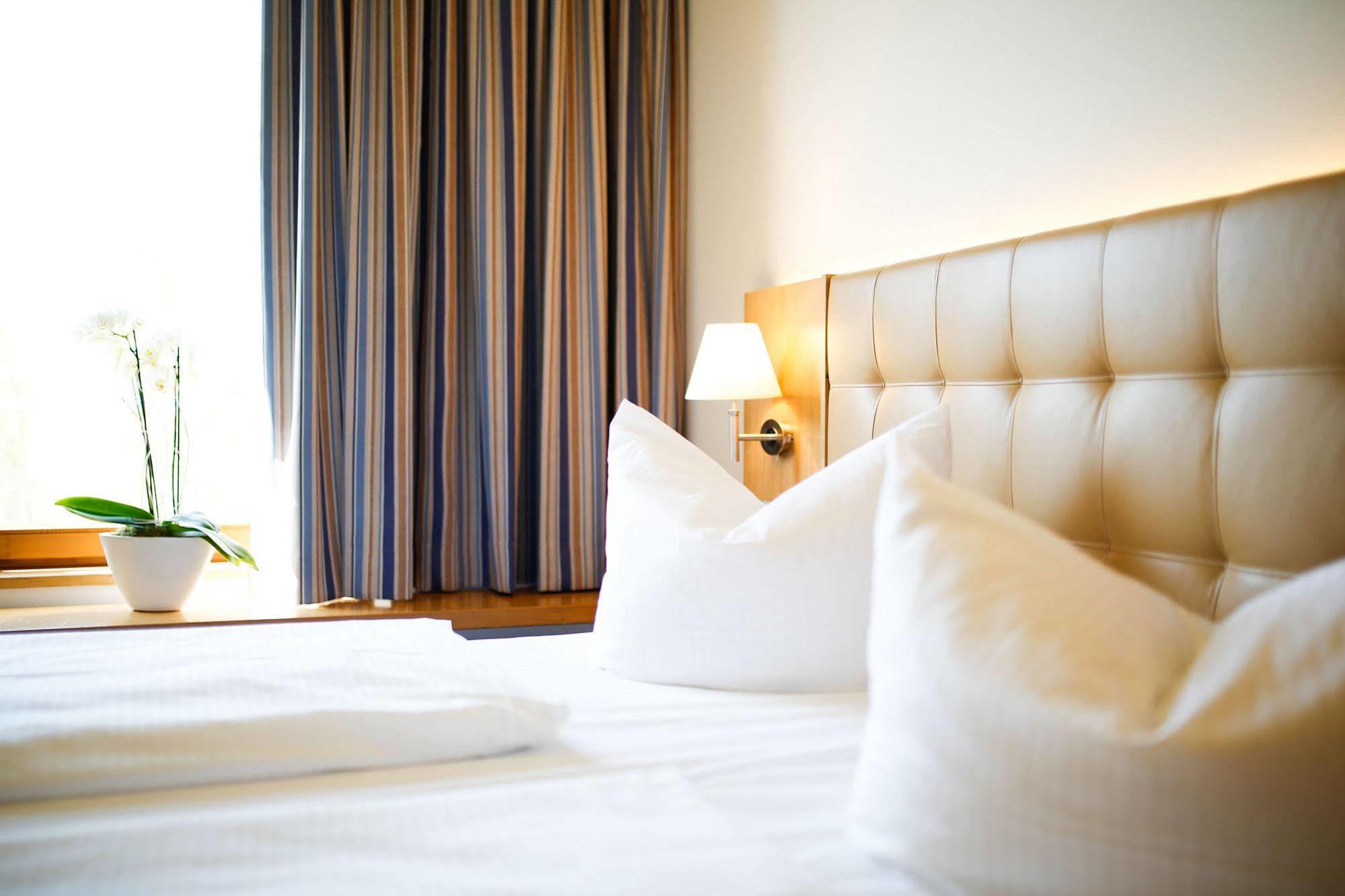 Ostseehotel Dierhagen Ngoại thất bức ảnh